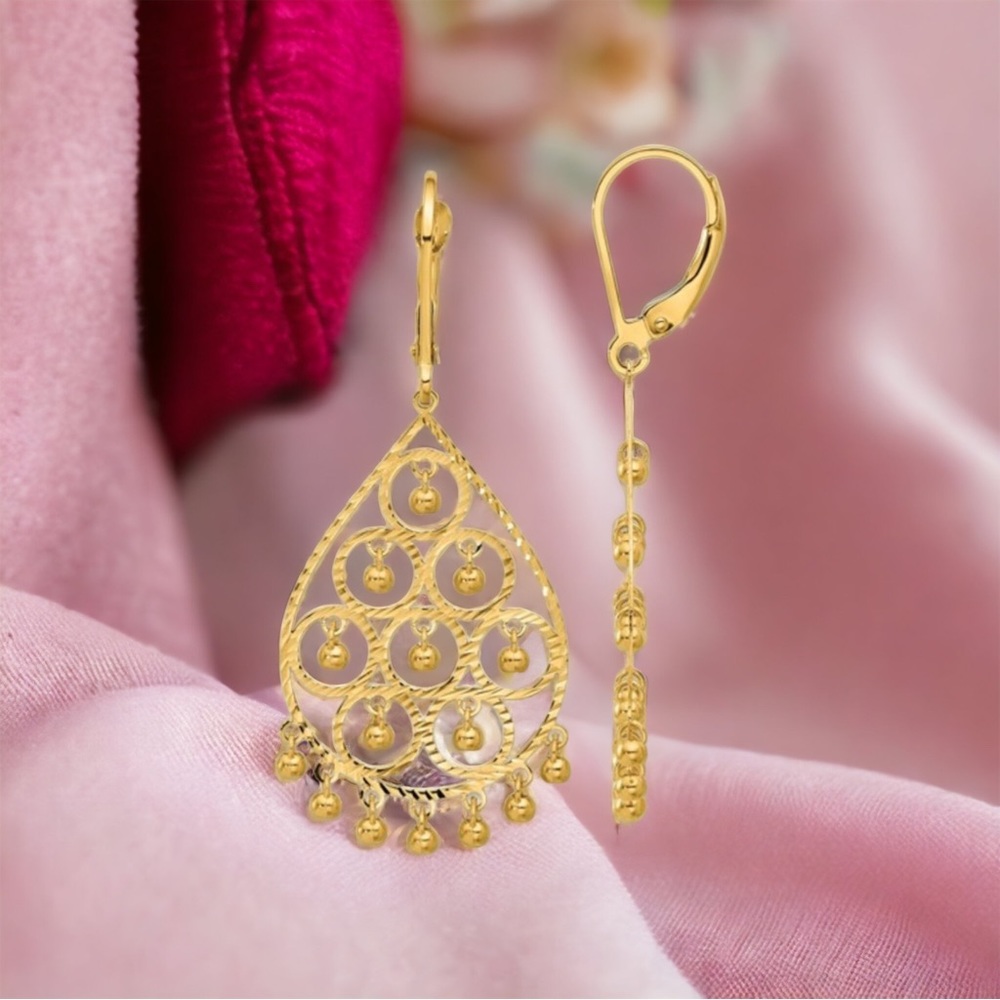 14K Polished and Diamond-cut Chandelier Style Drop Dangle Earrings leverback